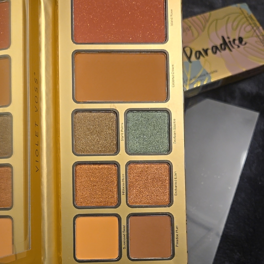 🎁Violet Voss Pretty in Paradise Eyeshadow Palette